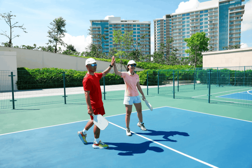 Các khoản chi phí chơi pickleball người mới phải đầu tư 6