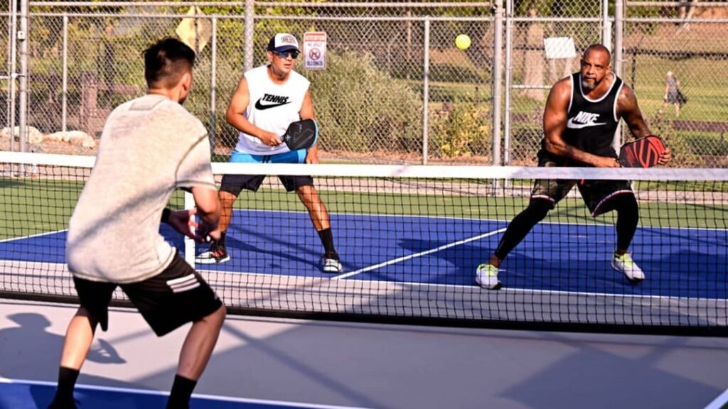 chọn vợt Pickleball cho nam 2