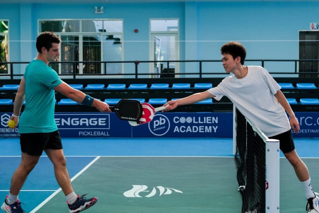 chọn vợt Pickleball cho nam 6
