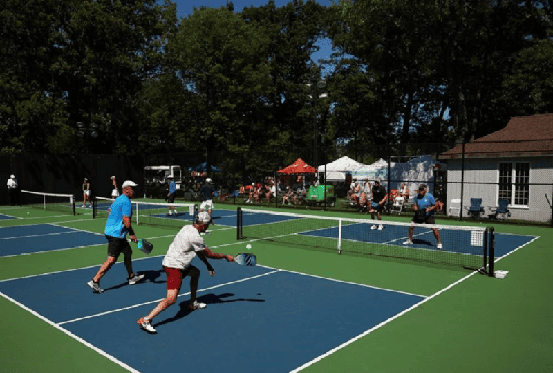 Môn thể thao Pickleball phù hợp với độ tuổi nào 2