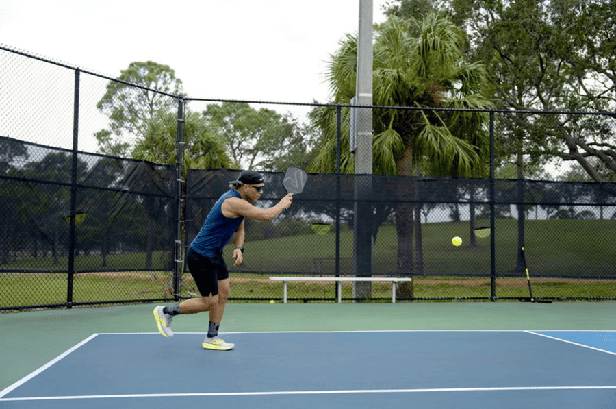 Vợt pickleball cho nam nên có grip size bao nhiêu 3